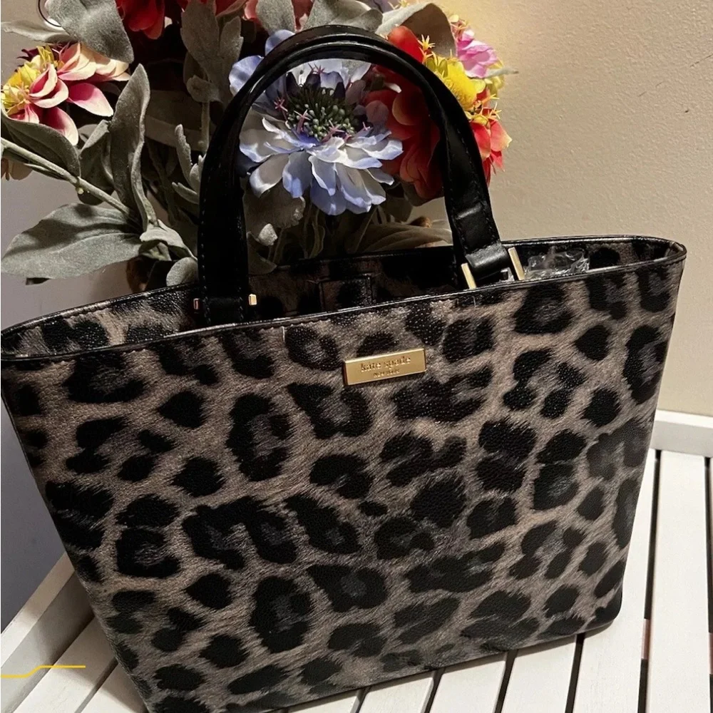 Kate ♠️ Spade New York Black & Gray Leopard Print Small Tote Handbag EUC RARE - Picture 1 of 8